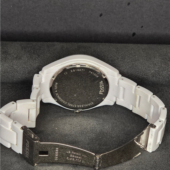 Fossil Stella ES-1967 Womens Watch 38mm White Multifunction New Battery 6.5" - Picture 5 of 5